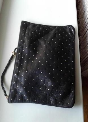 Черная сумка косметичка клатч натуральная кожа с заклепками br...