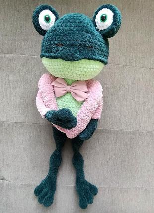 Іграшка  жаба жабка  зелена вязана гачком
