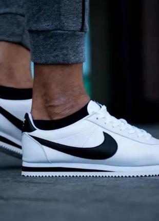 Мужские кроссовки nike cortez