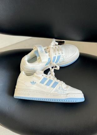 Adidas forum white/blue