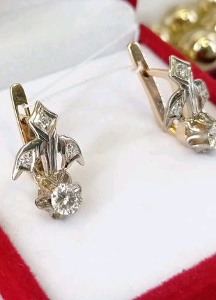 Золоті сережки з діамантами тюльпан проба 585 ссер