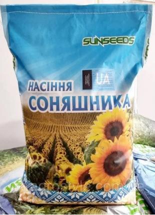 Семена подсолнечника Таурус экстра 11,2 кг (под евролайтинг)