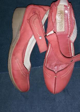 Отличные нубуковые туфли khario vera pelle размер 37 (24 см)