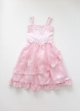 Платье нарядное розовое с аппликацией для девочек р.116-128 на...