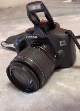Фотоапарат CANON EOS 2000D 18-55 IS II (2728C008)