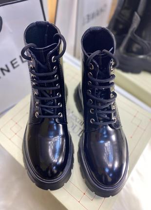Женские кожаные ботинки Alexander McQueen 2022, ботинки Алекса...