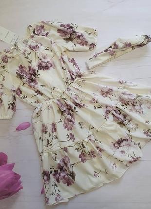 Нежное платье принт цветы с повязкой