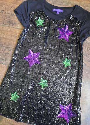 Нарядное платье на девочку в паетках 6 - 8 лет