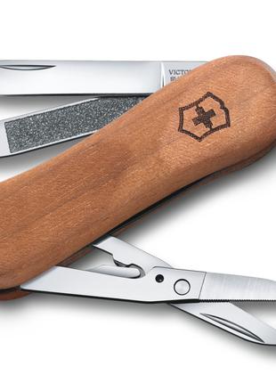 Швейцарский нож Victorinox Delemont Evo Wood 81