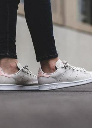 Чудові зручні замшеві кросівки кеди adidas stan smith