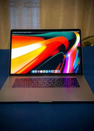 MacBook Pro 15 2017 (MPTR2)