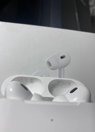 Продаються нові оригінальні навушники  Apple AirPods Pro