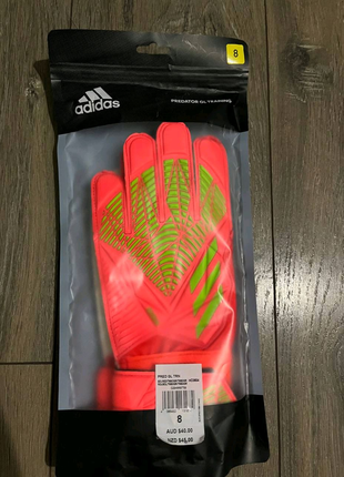 Воротарські рукавички Adidas Predator