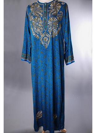 Платье крафтан с вышивкой из смеси шелка