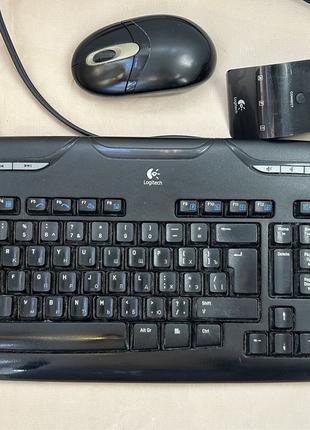 Logitech бездротова клавіатура з мишкою