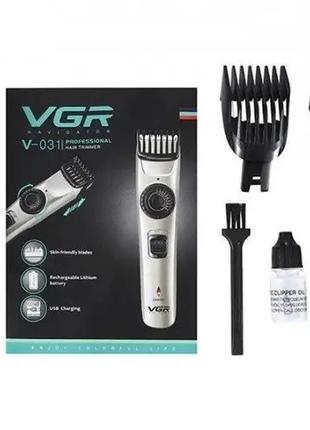 Машинка для стрижки волос VGR V 031 аккумуляторная с двумя нас...
