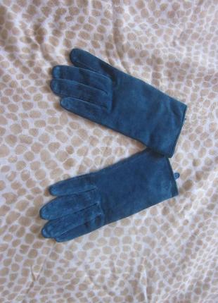 Кожаные перчатки указан размер s-m, красивого цвета