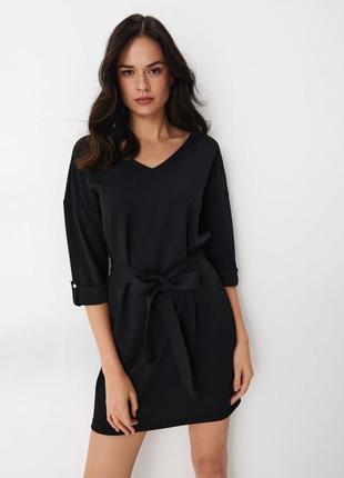 Черное мини платье с поясом черное короткое платье с рукавом