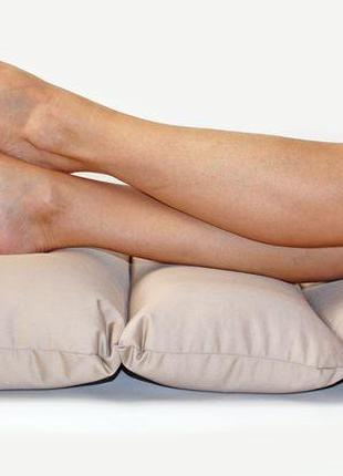 Подушка для зняття і профілактики набряклості ніг при варикозі...