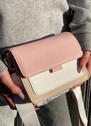 Женская сумка кросс-боди розовая