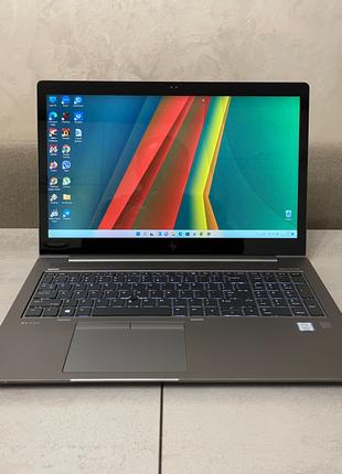 HP Zbook 15u G5, 15,6 FHD IPS сенсор i7-8550U 32GB, 512GB Radeon