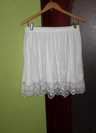 Красивая юбка с кружевом, размер м от mudo collection