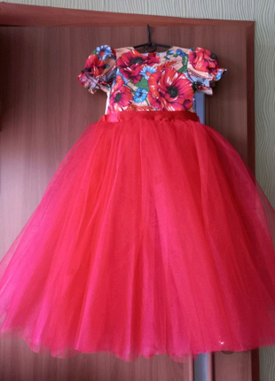 Сукня  в українському стилі для дівчинки