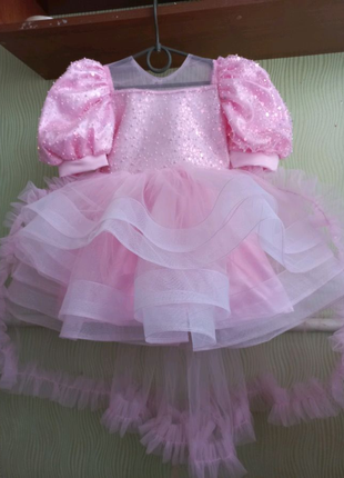 Сукня святкова  рожева   для  дівчинки