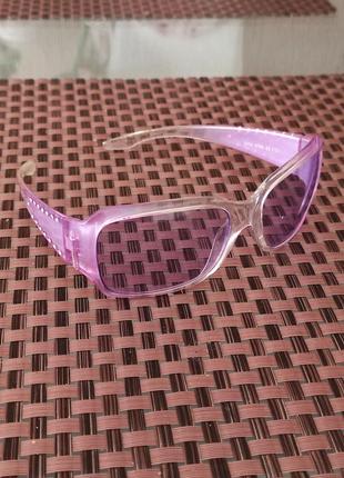 Качественные солнцезащитные очки на 2-5 лет