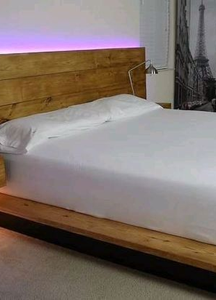 Ліжко подіум з цільного дерева