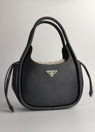 Сумка в стиле prada leather handbag black