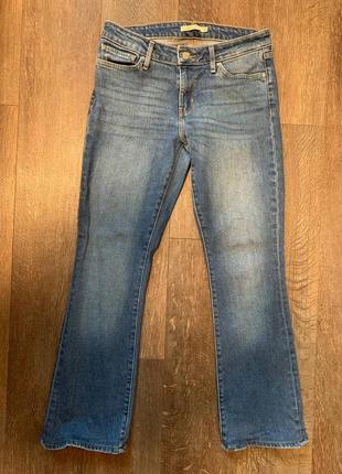 Классные джинсы клещ levi's bootcut, размер 29.