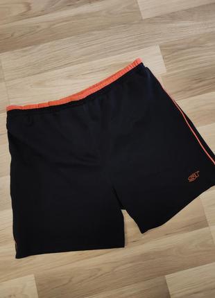 Мужские спортивные шорты черные на резинке, размер l - xl