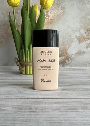 Зволожуючий тональний флюїд guerlain lingerie de peau aqua nude