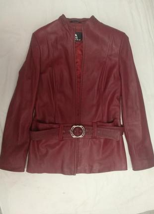 Куртка (пиджак жакет) женская кожаная цвет бордо. Размер ХХL.