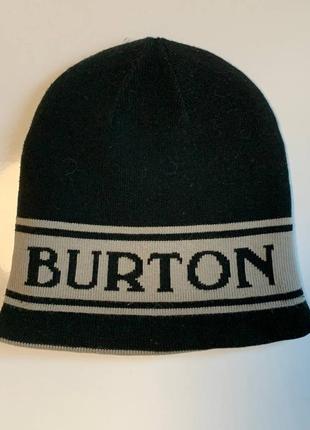 Классная теплая мужская зимняя шапка burton.