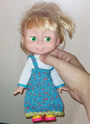 Лялька Маша