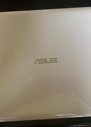 Продам Ноутбук ASUS E502M