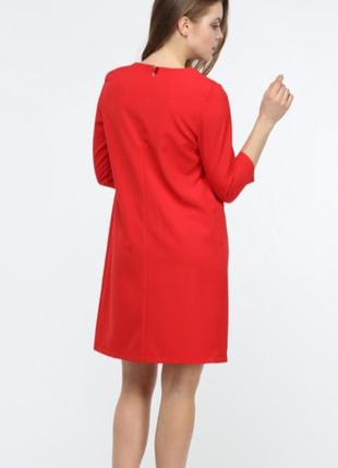 Розкішна  червона пряма сукня