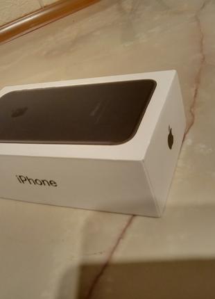 Коробка Apple iPhone 7, Black, 128GB оригінал A1778