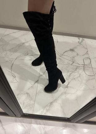 Ботинки замшевые черные ботфорты сапоги новые на каблуке