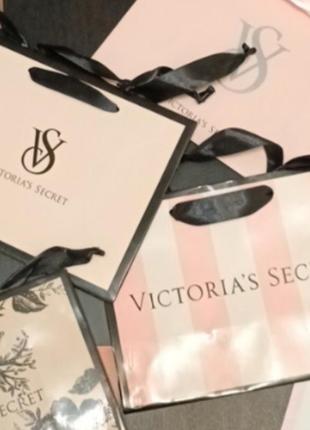 Пакет подарочный пакетик с розовой бумагой s victoria's secret...