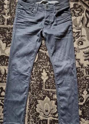 Фирменные демисезонные коттоновые стрейчевые джинсы jack&amp;j...