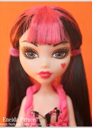 Дракулаура Дракулора Draculaura Монстер Хай Monster High