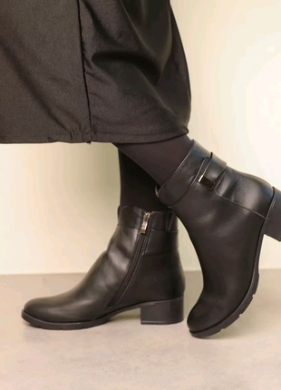 Чорні жіночі черевики зимові,шкіряні,зима,хутро,натуральна шкіра
