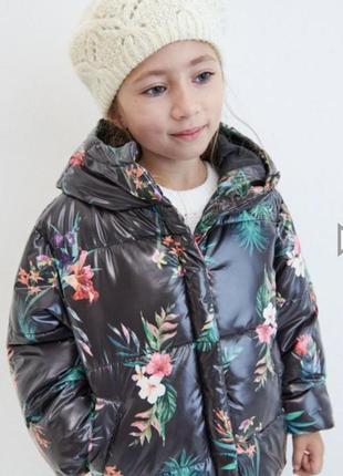 Куртка для дівчинки reserved єврозима чорна стьобана з квітков...
