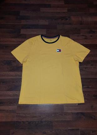 Мужская желтая футболка tommy hilfiger большой размер