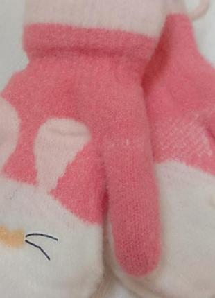 Теплые зимние перчатки / детские/с мехом внутри, розовые и беж...