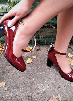 -женские бордовые туфли на толстом каблуке красные лаковые мод...