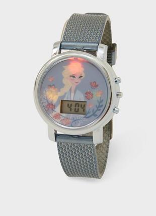 Цифровые наручные часы с подсвеченным циферблатом frozen disne...